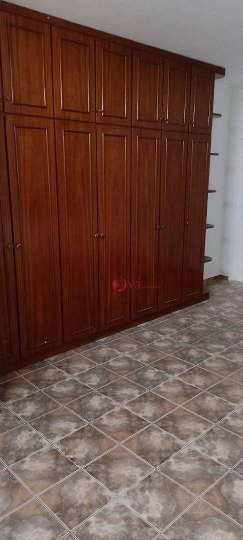 Sobrado para alugar com 3 quartos, 700m² - Foto 27