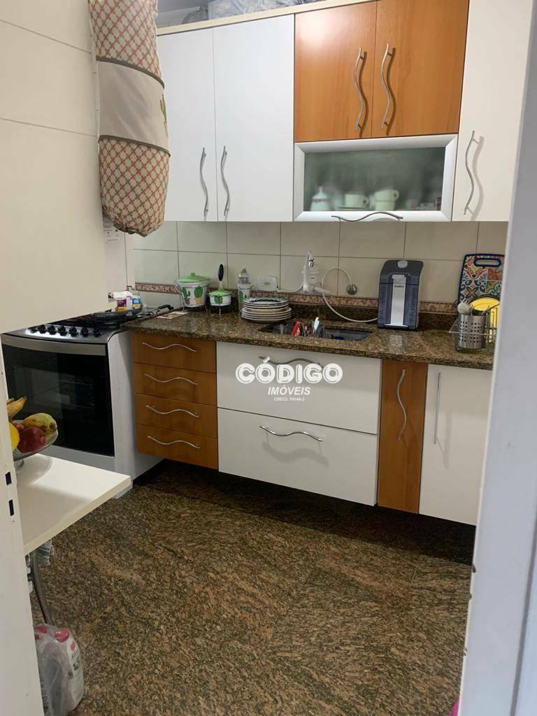 Apartamento à venda com 3 quartos, 74m² - Foto 20