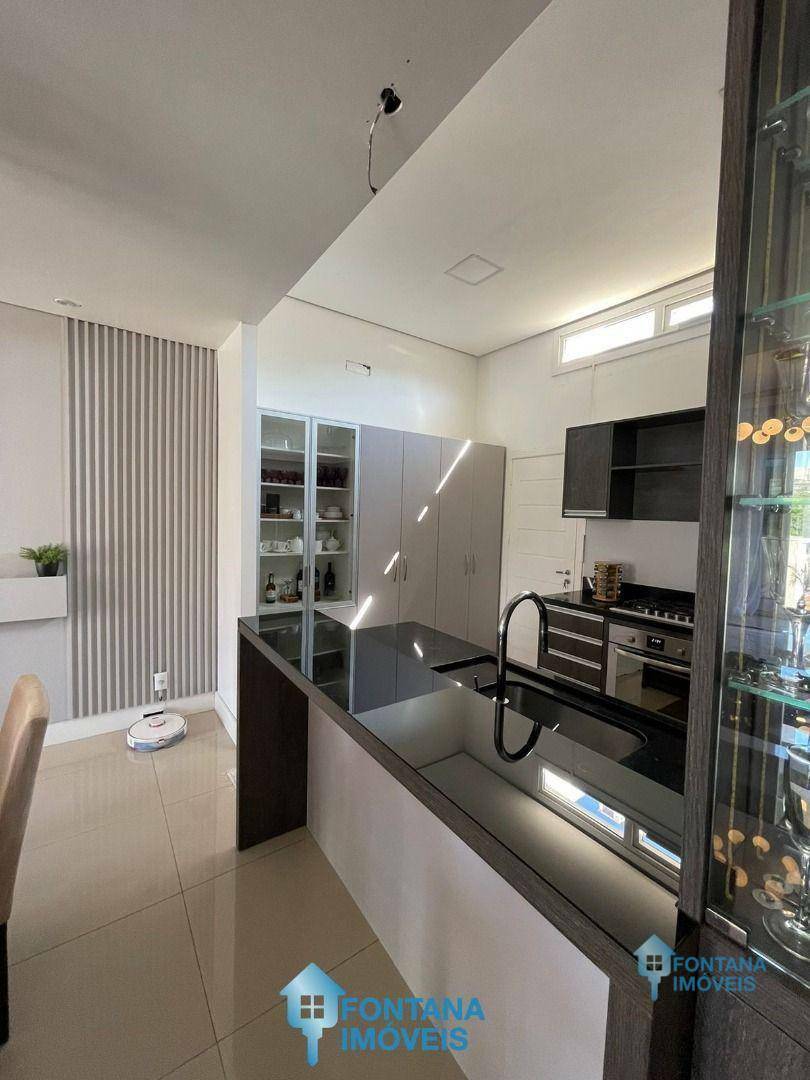 Casa à venda com 3 quartos, 150m² - Foto 15