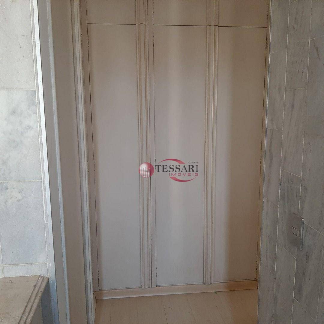 Apartamento à venda com 3 quartos, 167m² - Foto 14