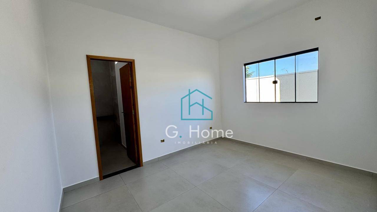 Casa à venda com 3 quartos, 77m² - Foto 9