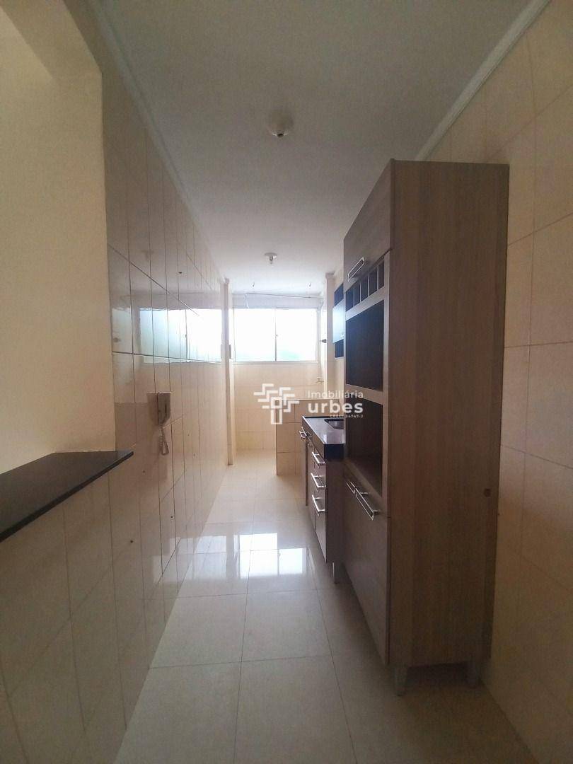 Apartamento à venda com 3 quartos, 65m² - Foto 4