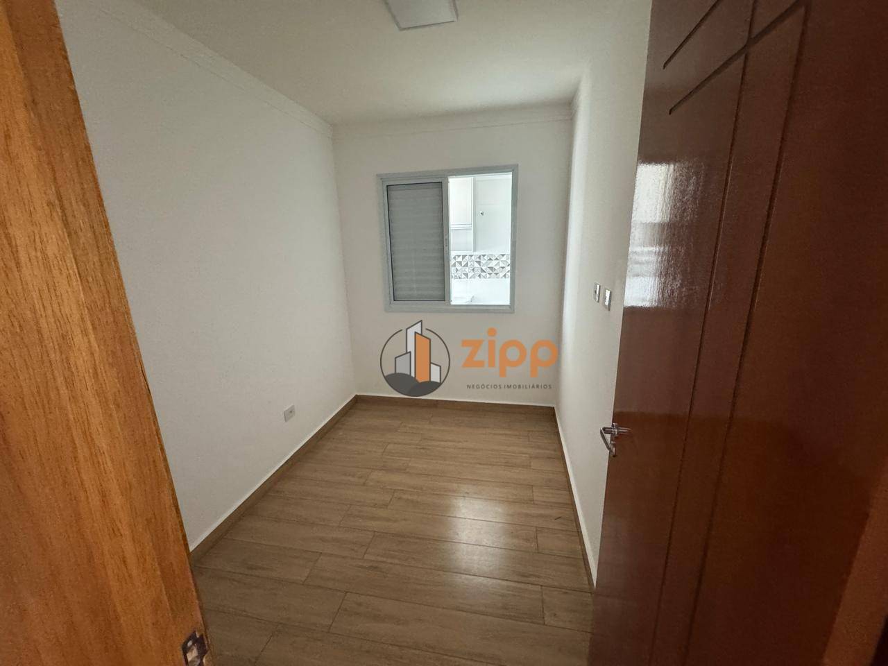 Apartamento para alugar com 2 quartos, 40m² - Foto 6