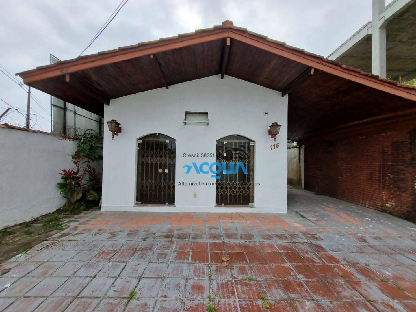 Casa de Condomínio à venda e aluguel com 2 quartos, 158m² - Foto 1