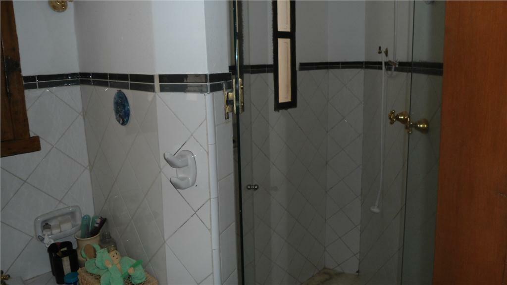 Casa de Condomínio à venda com 4 quartos, 309m² - Foto 23