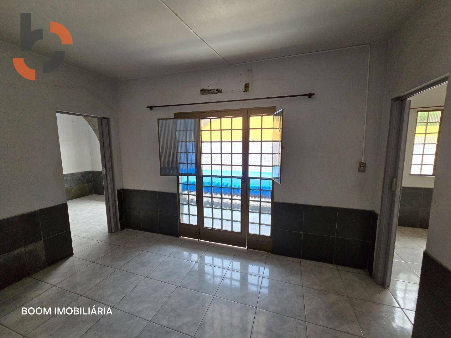 Casa à venda com 4 quartos, 450m² - Foto 8