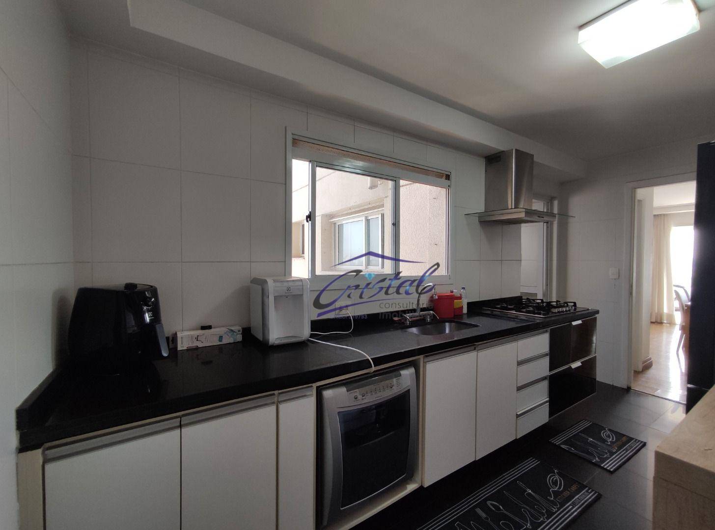 Apartamento à venda com 3 quartos, 134m² - Foto 11