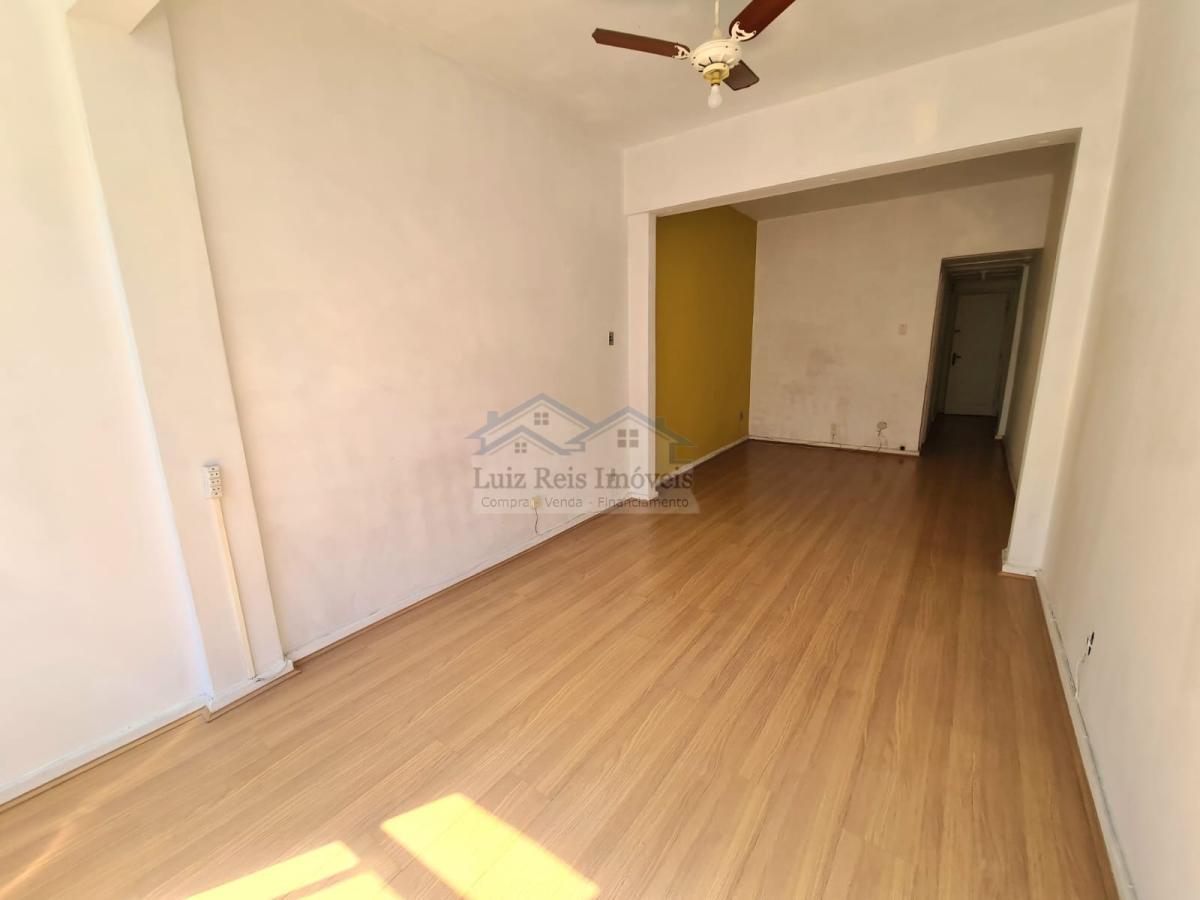 Apartamento à venda com 1 quarto, 39m² - Foto 2