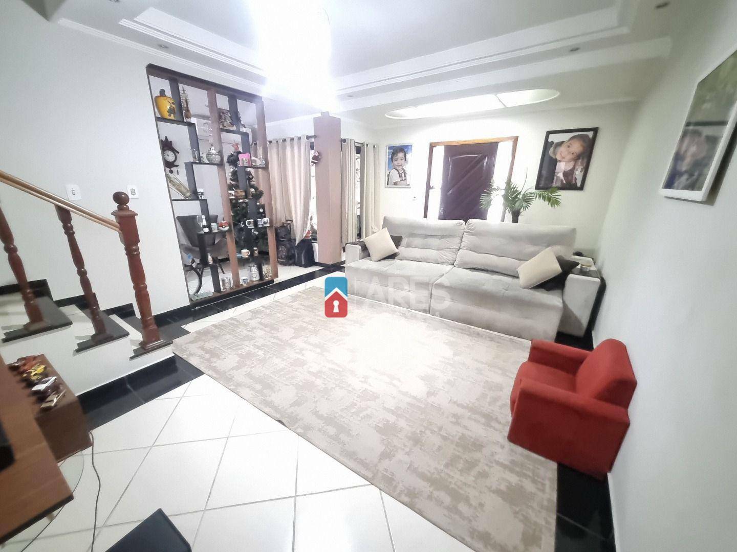 Casa à venda com 3 quartos, 220m² - Foto 12