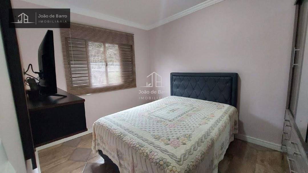 Sobrado à venda com 4 quartos, 180m² - Foto 7