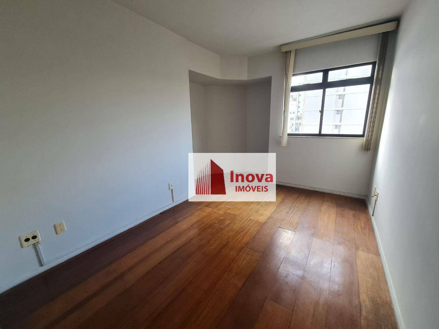 Apartamento para alugar com 2 quartos, 79m² - Foto 15