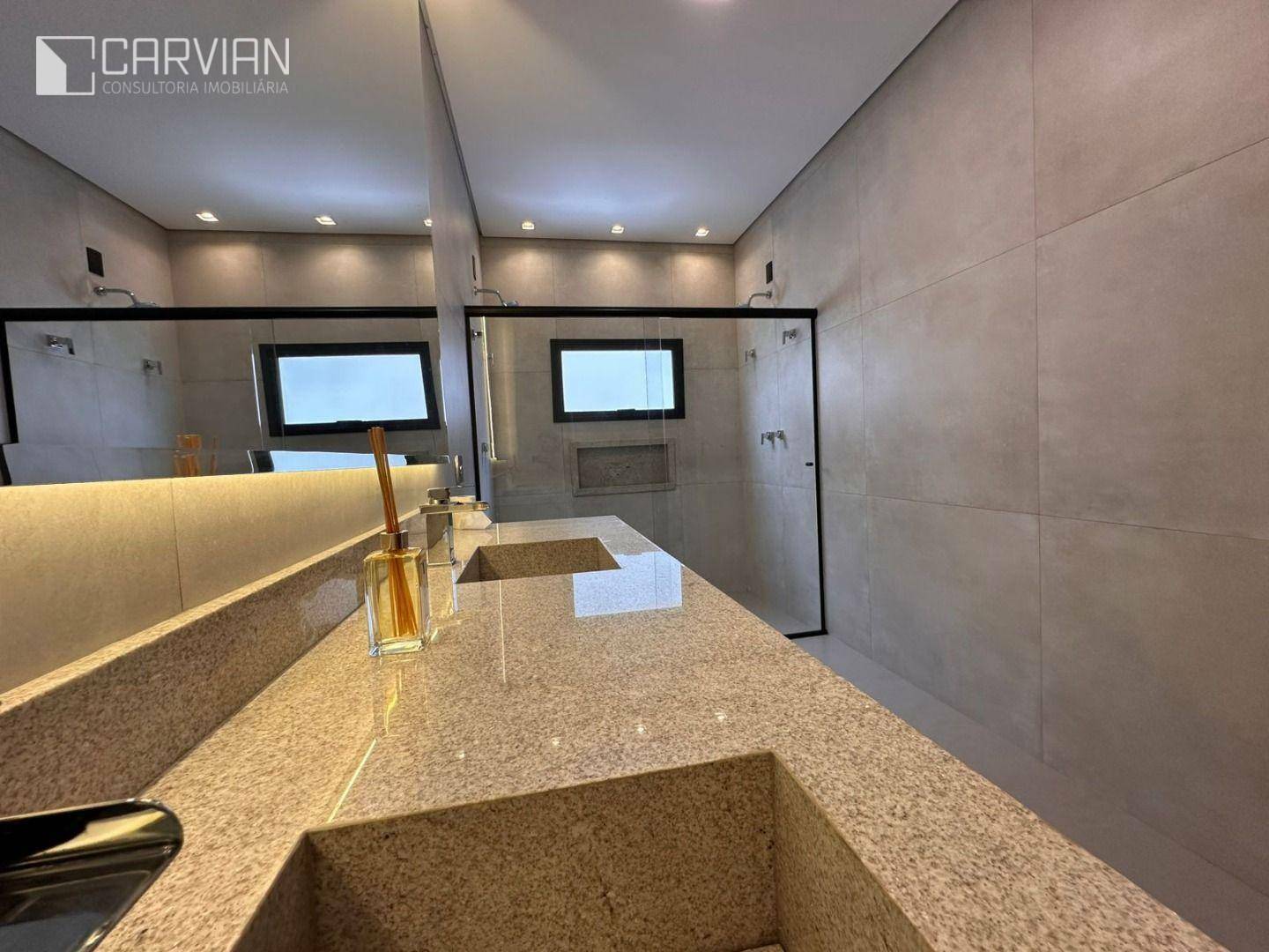 Casa de Condomínio à venda com 4 quartos, 261m² - Foto 14