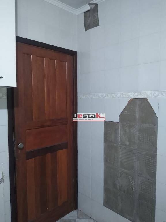 Sobrado à venda com 2 quartos, 117m² - Foto 14