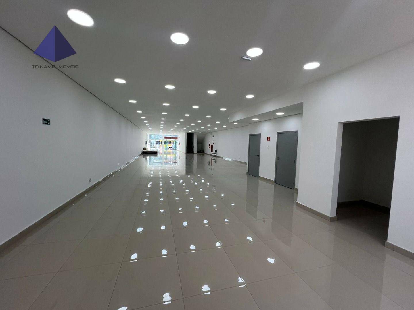 Prédio Inteiro para alugar, 1185m² - Foto 2