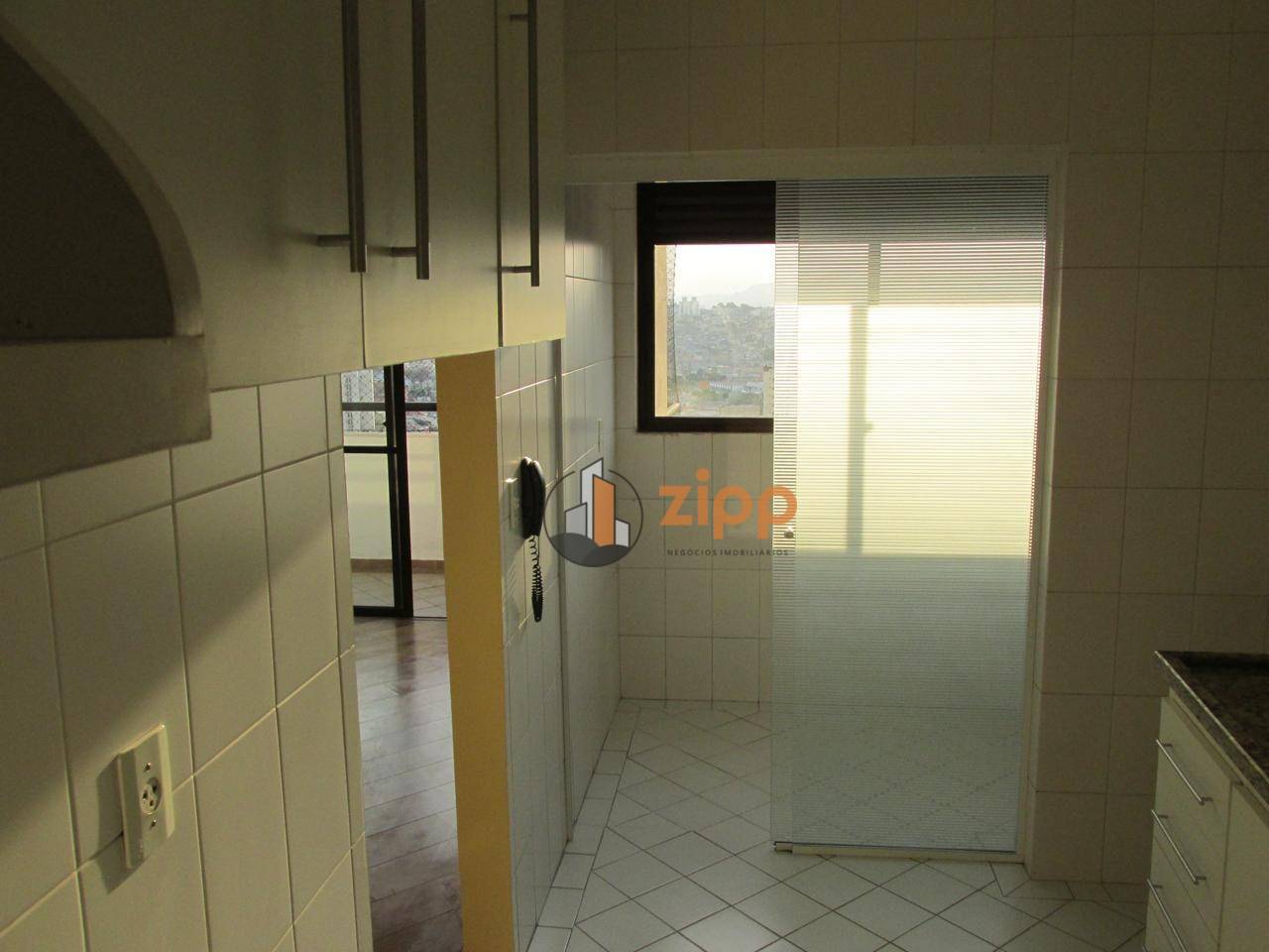 Apartamento à venda com 2 quartos, 68m² - Foto 15