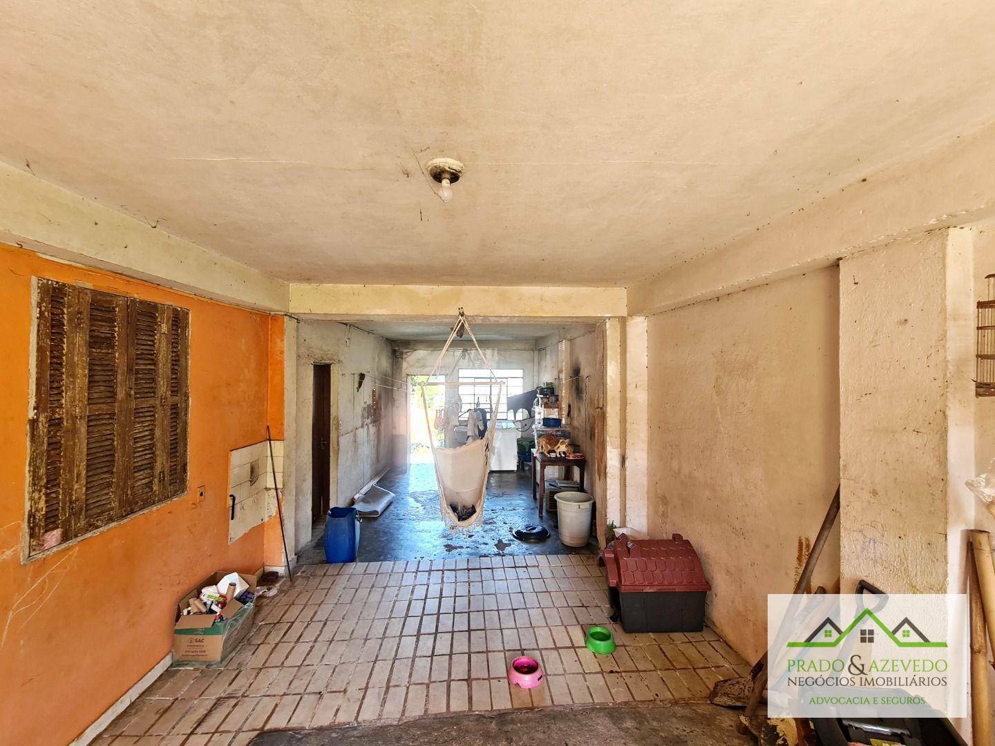 Casa à venda com 6 quartos, 185m² - Foto 12