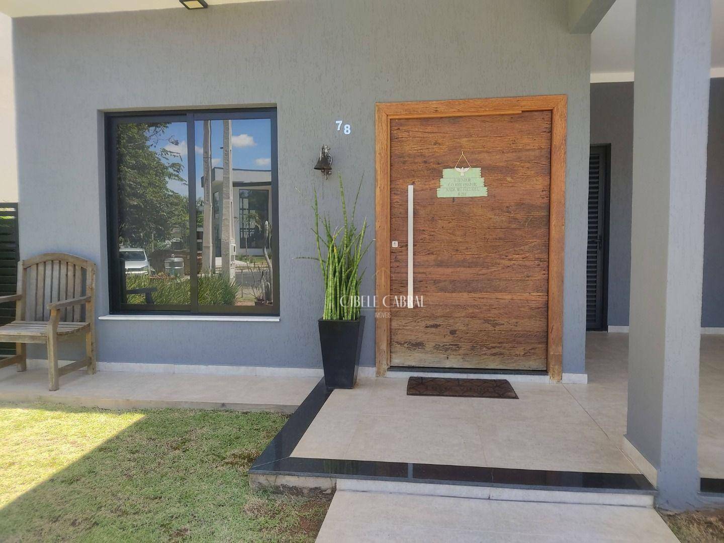 Casa de Condomínio à venda com 3 quartos, 228m² - Foto 2