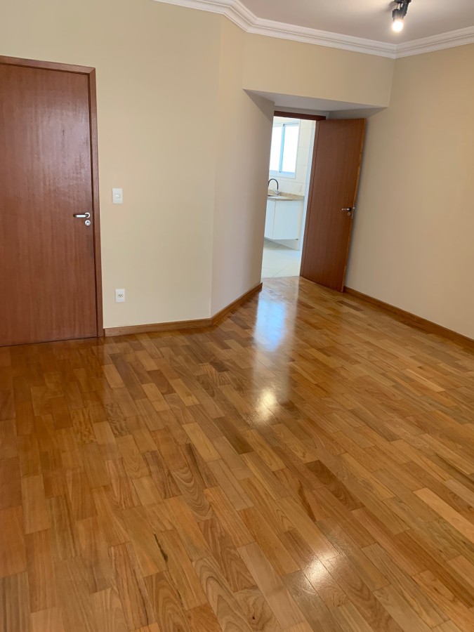 Apartamento à venda com 2 quartos, 65m² - Foto 3