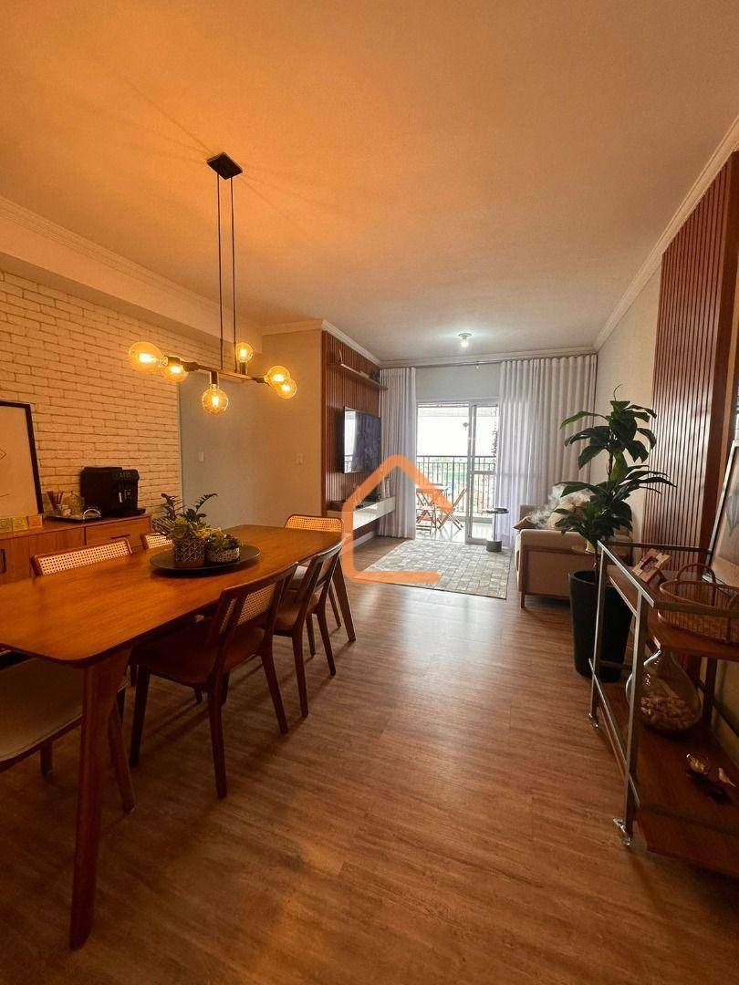 Apartamento à venda com 3 quartos, 94m² - Foto 1