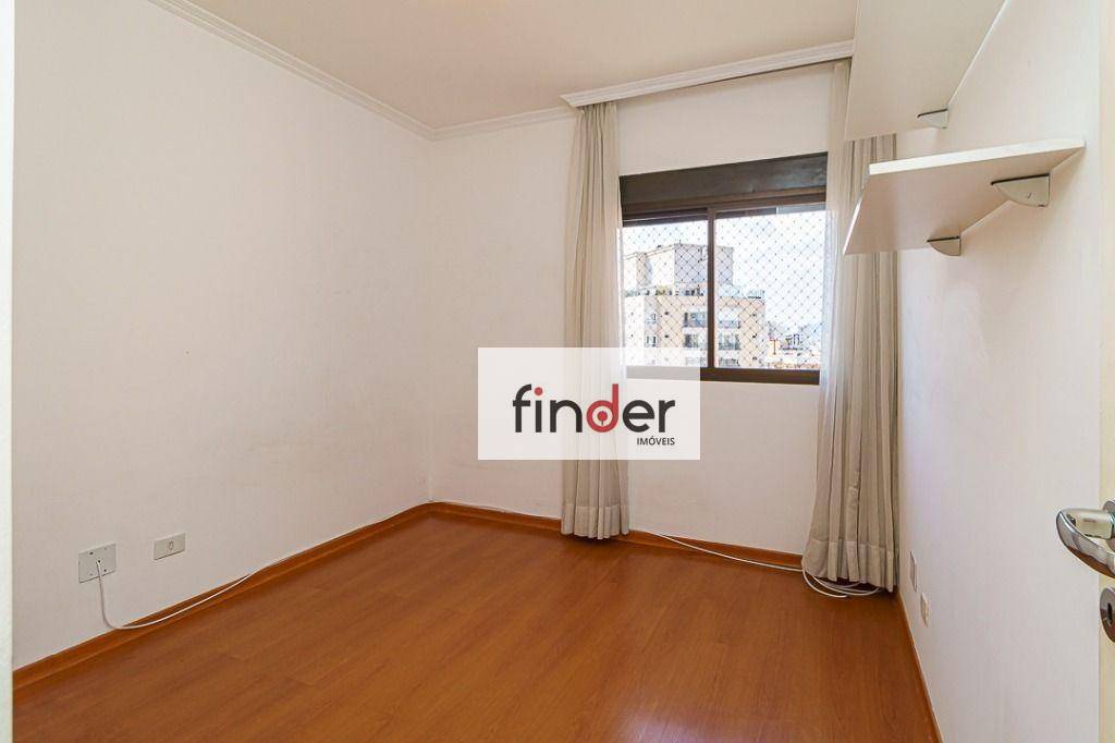 Apartamento à venda com 3 quartos, 140m² - Foto 19