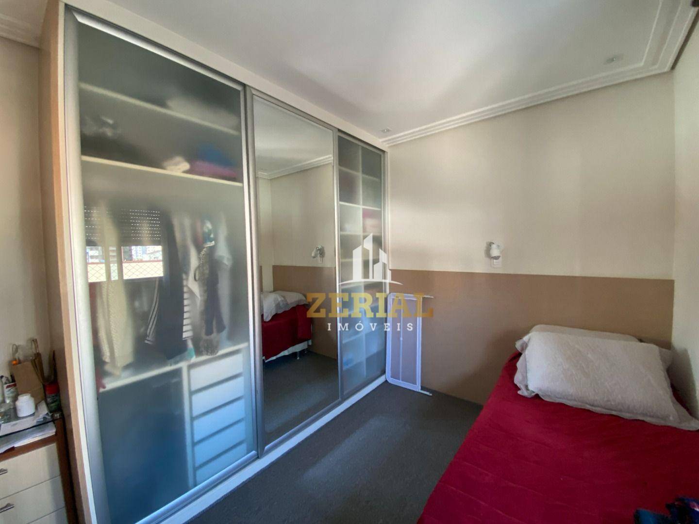 Apartamento à venda com 4 quartos, 221m² - Foto 17