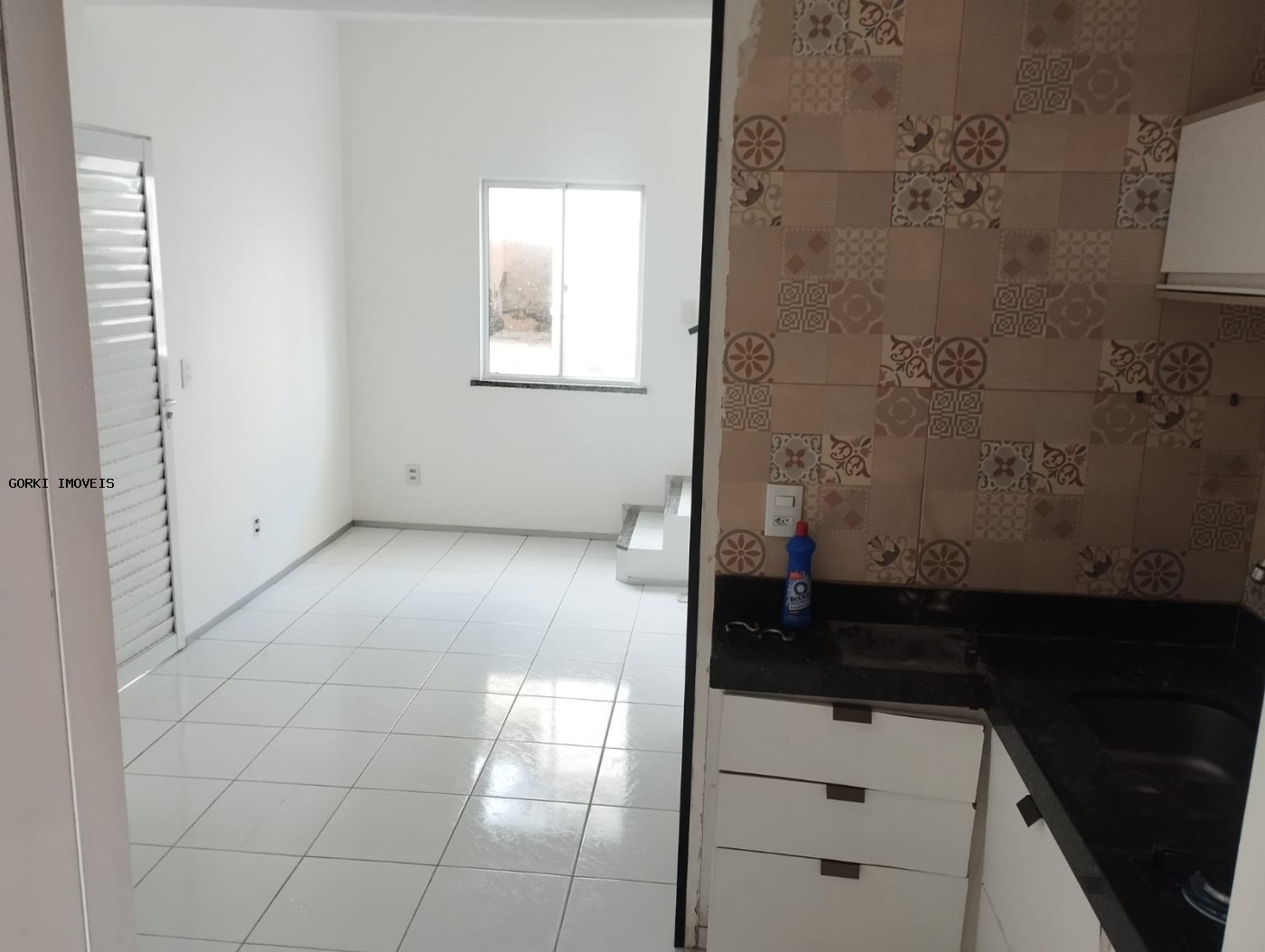 Casa à venda com 2 quartos, 60m² - Foto 10