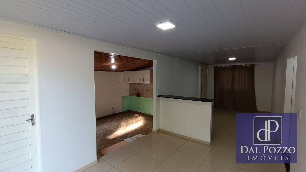 Casa à venda com 2 quartos, 69m² - Foto 6