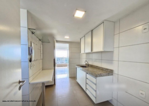 Apartamento para alugar com 3 quartos, 100m² - Foto 23