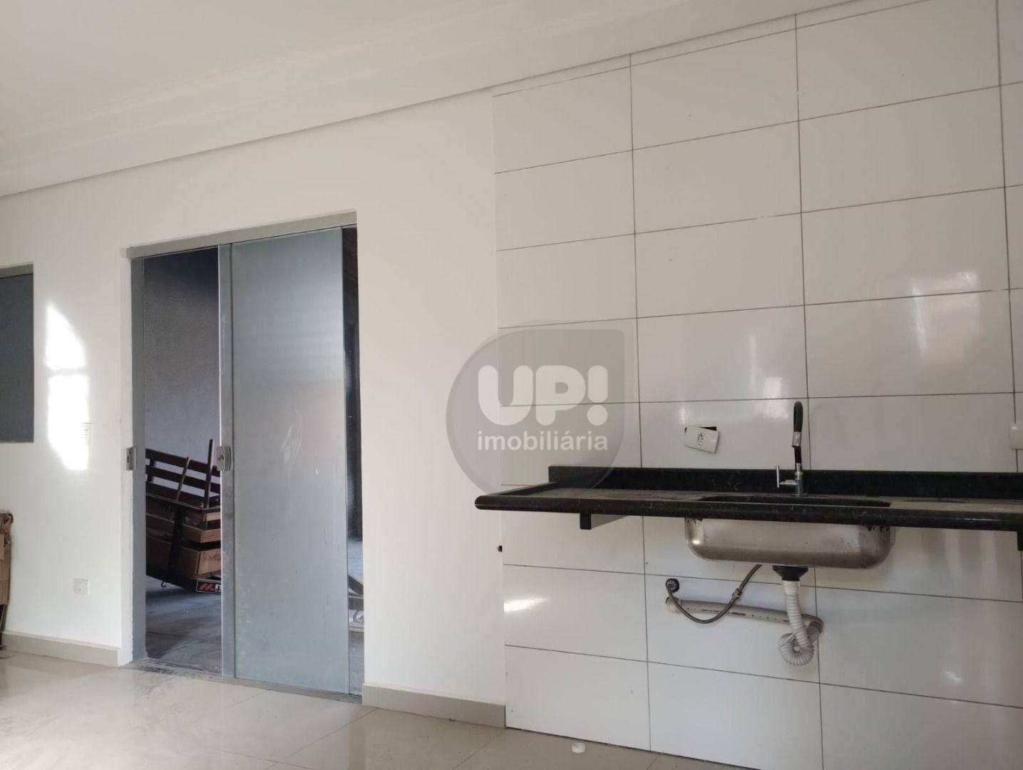 Casa à venda com 2 quartos, 74m² - Foto 4