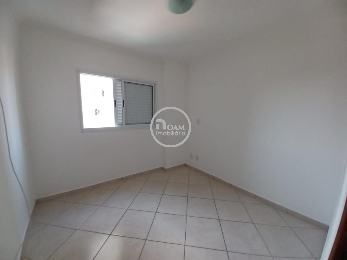 Apartamento para alugar com 3 quartos, 96m² - Foto 6