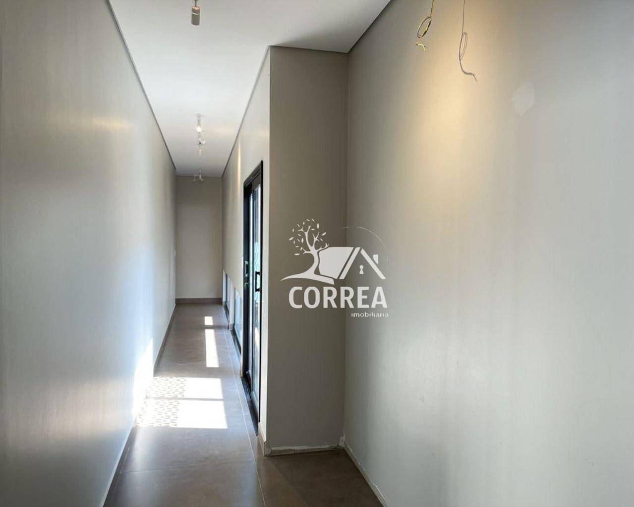 Casa à venda com 5 quartos, 290m² - Foto 11