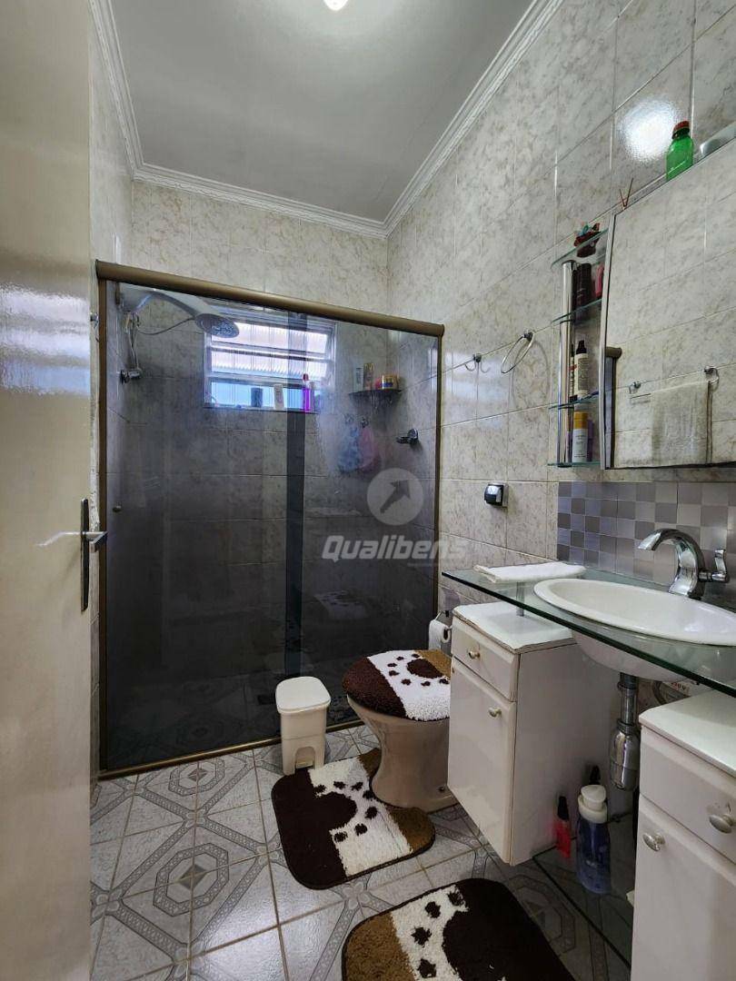 Casa à venda com 3 quartos, 198m² - Foto 14