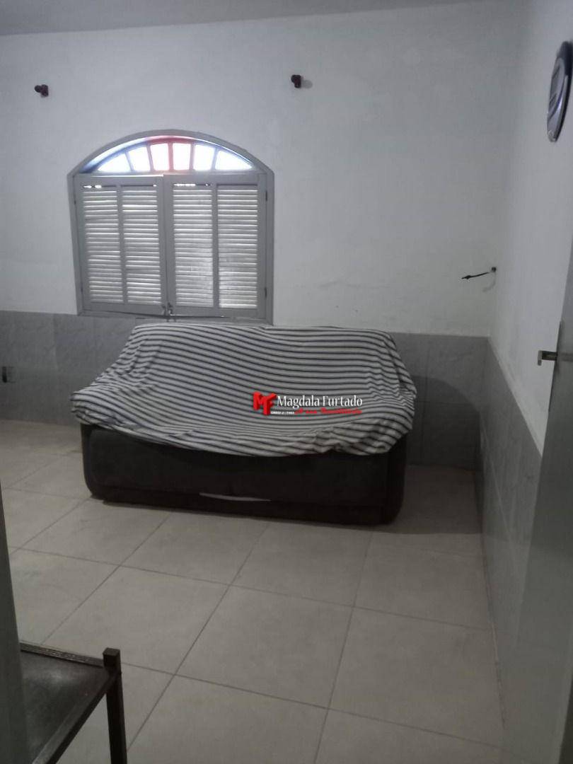 Casa à venda com 3 quartos, 155m² - Foto 18