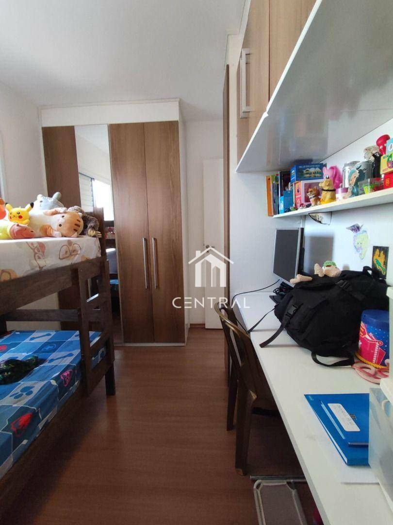 Apartamento à venda com 3 quartos, 65m² - Foto 18