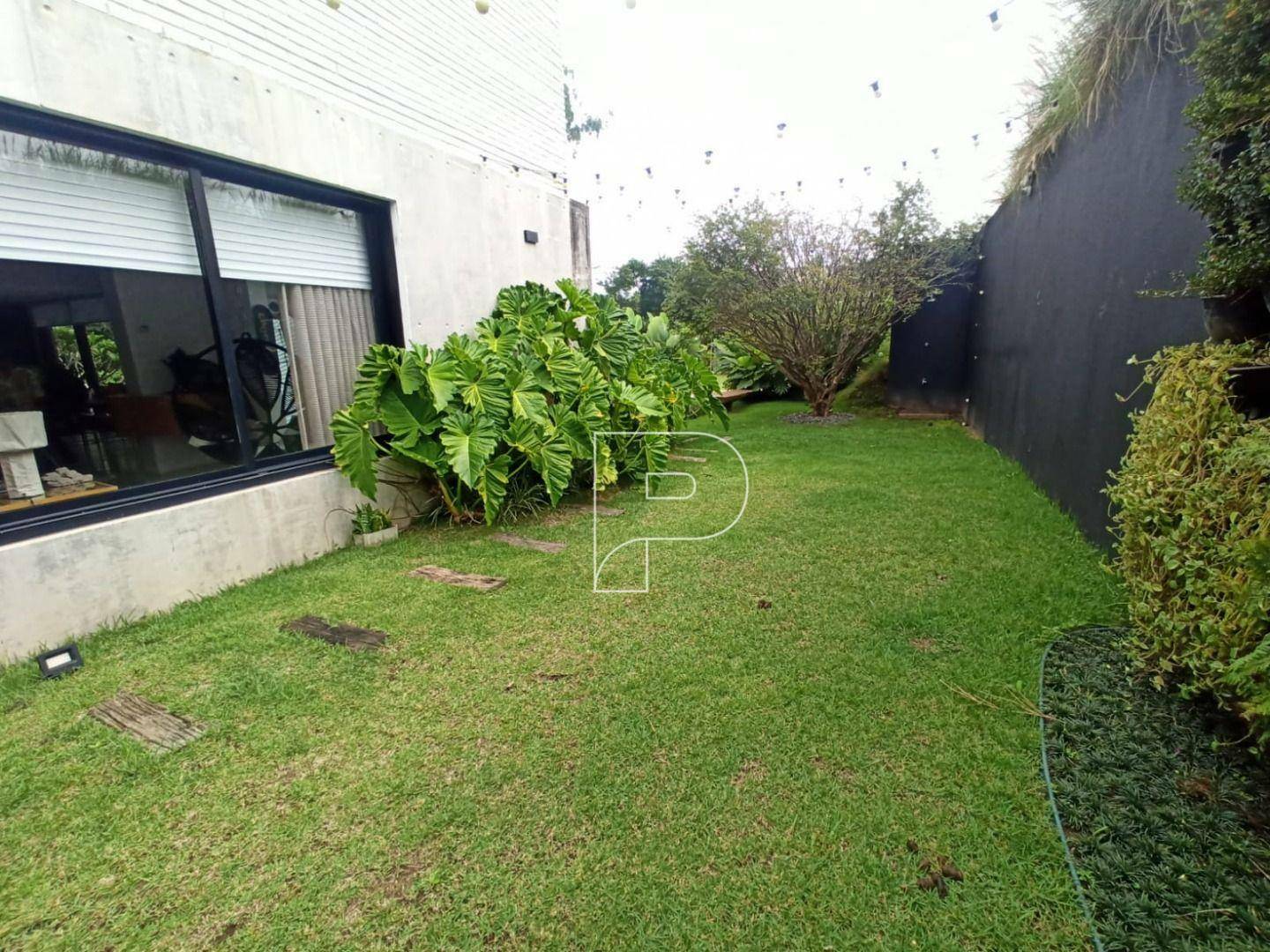 Casa de Condomínio à venda com 3 quartos, 400m² - Foto 42