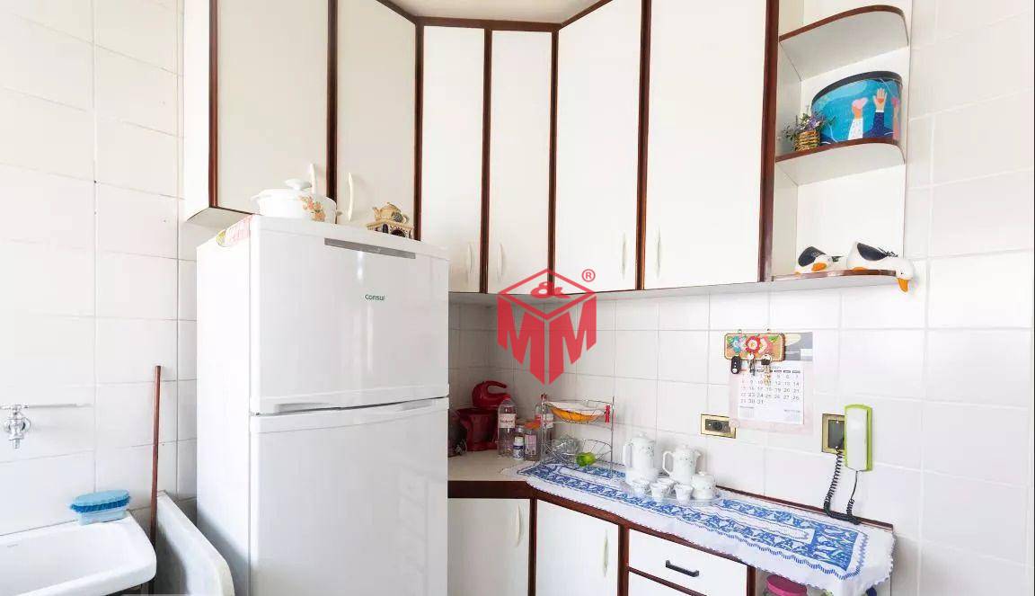 Apartamento à venda com 3 quartos, 76m² - Foto 23