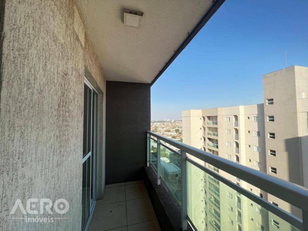 Apartamento para alugar com 2 quartos, 65m² - Foto 15