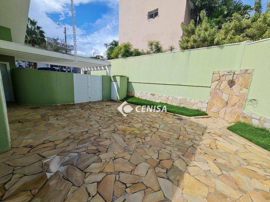 Casa de Condomínio à venda e aluguel com 3 quartos, 238m² - Foto 20