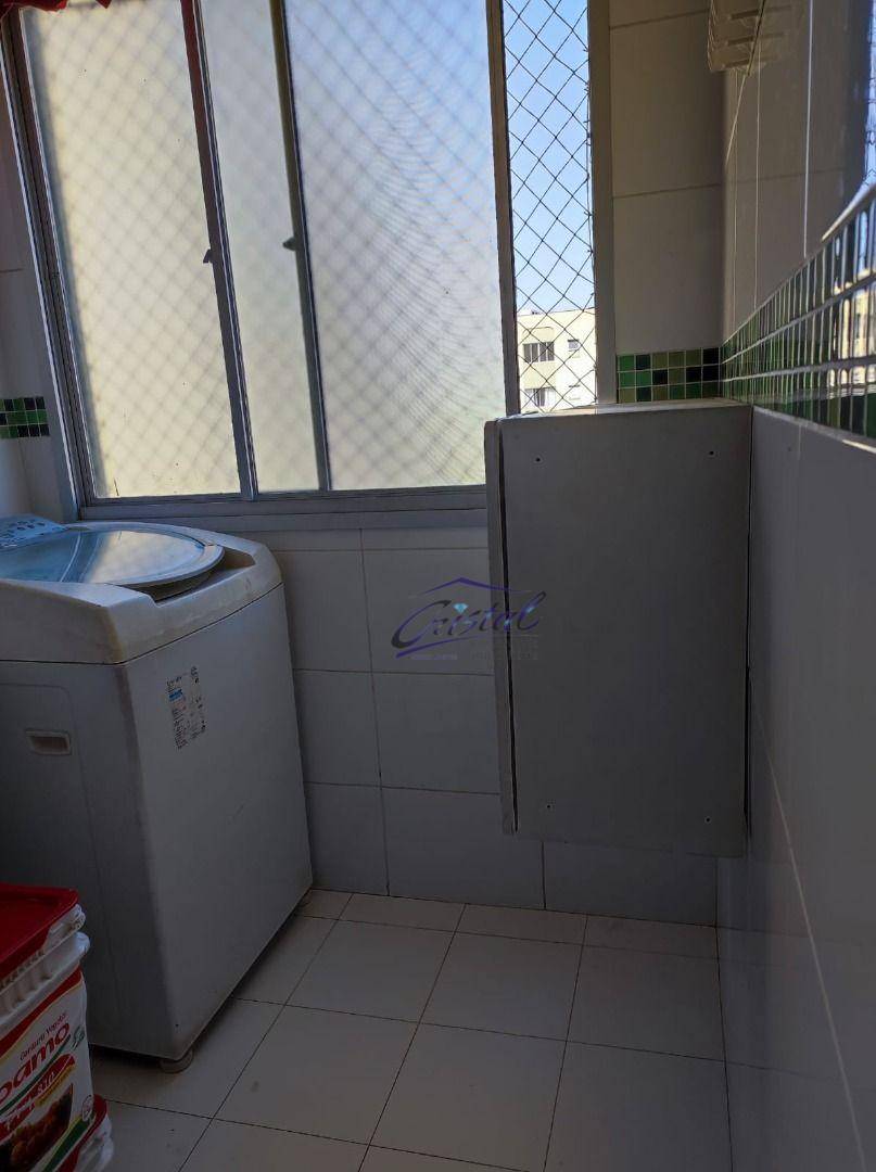 Apartamento à venda com 2 quartos, 59m² - Foto 3