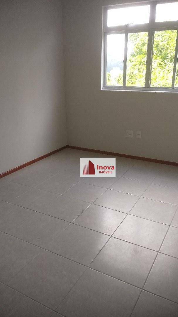 Apartamento à venda com 2 quartos, 70m² - Foto 28