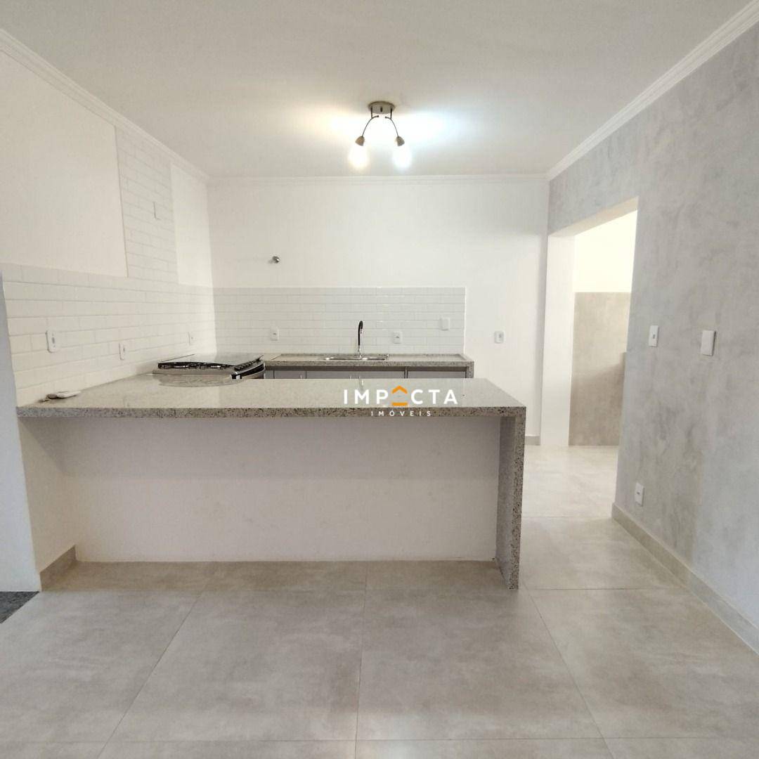 Apartamento à venda com 3 quartos, 101m² - Foto 1