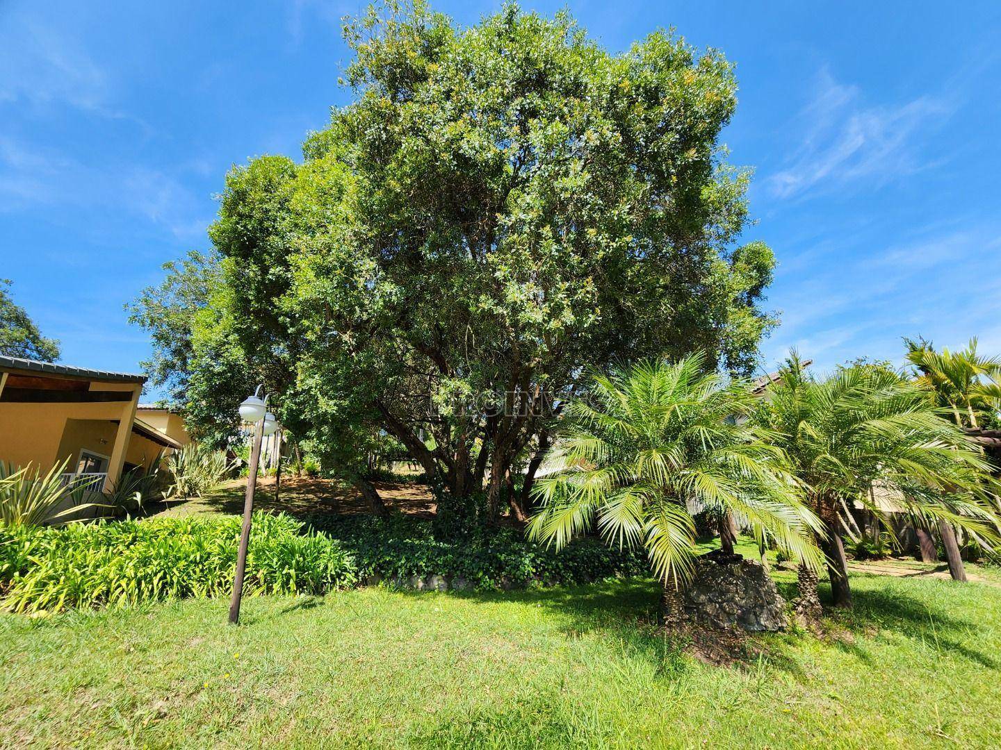 Casa de Condomínio à venda e aluguel com 3 quartos, 197m² - Foto 33