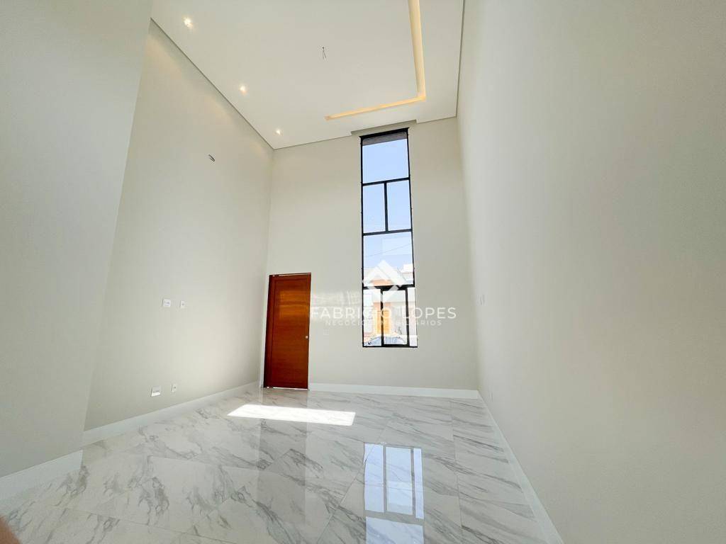 Casa à venda com 3 quartos, 140m² - Foto 4