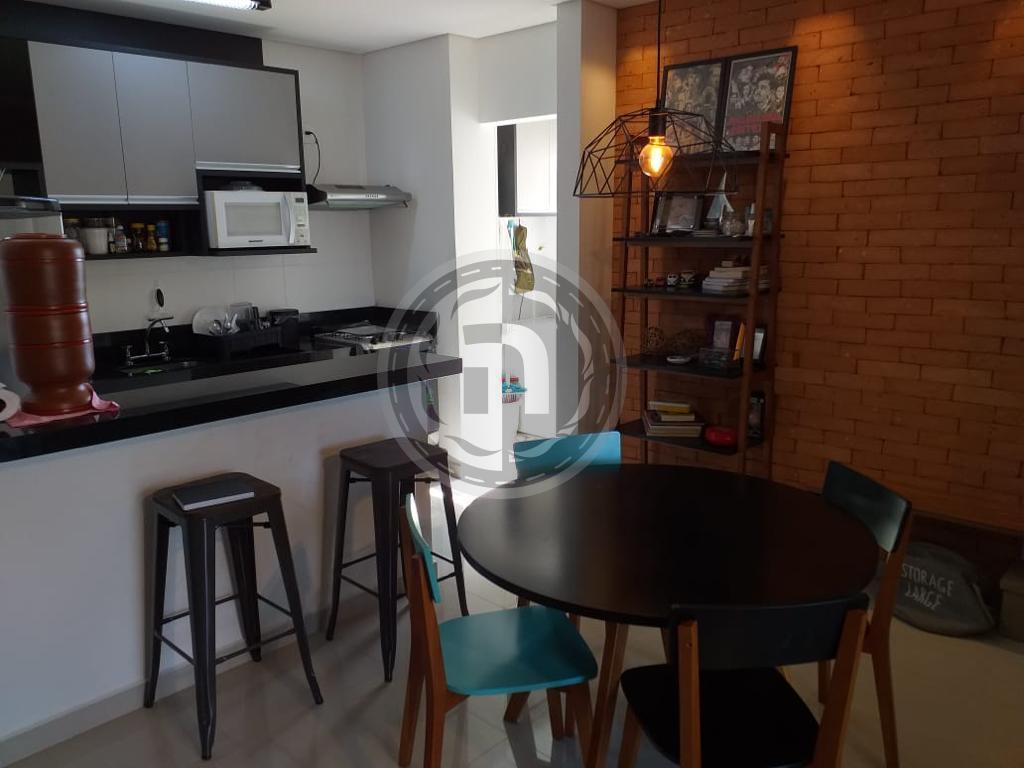 Apartamento à venda com 3 quartos, 80m² - Foto 3