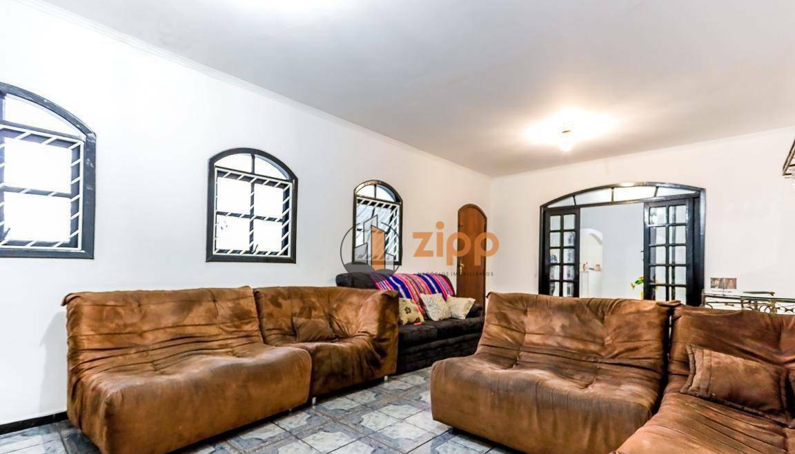 Sobrado à venda com 4 quartos, 400m² - Foto 2