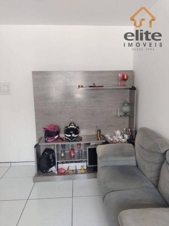 Apartamento à venda com 2 quartos, 43m² - Foto 4