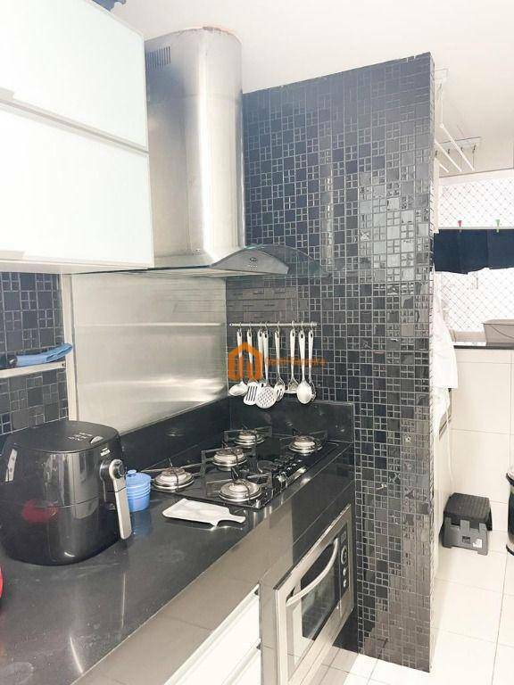 Apartamento à venda com 3 quartos, 112m² - Foto 13