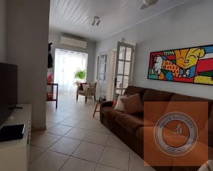 Casa à venda com 2 quartos, 120m² - Foto 9
