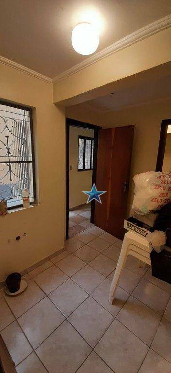 Sobrado à venda com 4 quartos, 250m² - Foto 18