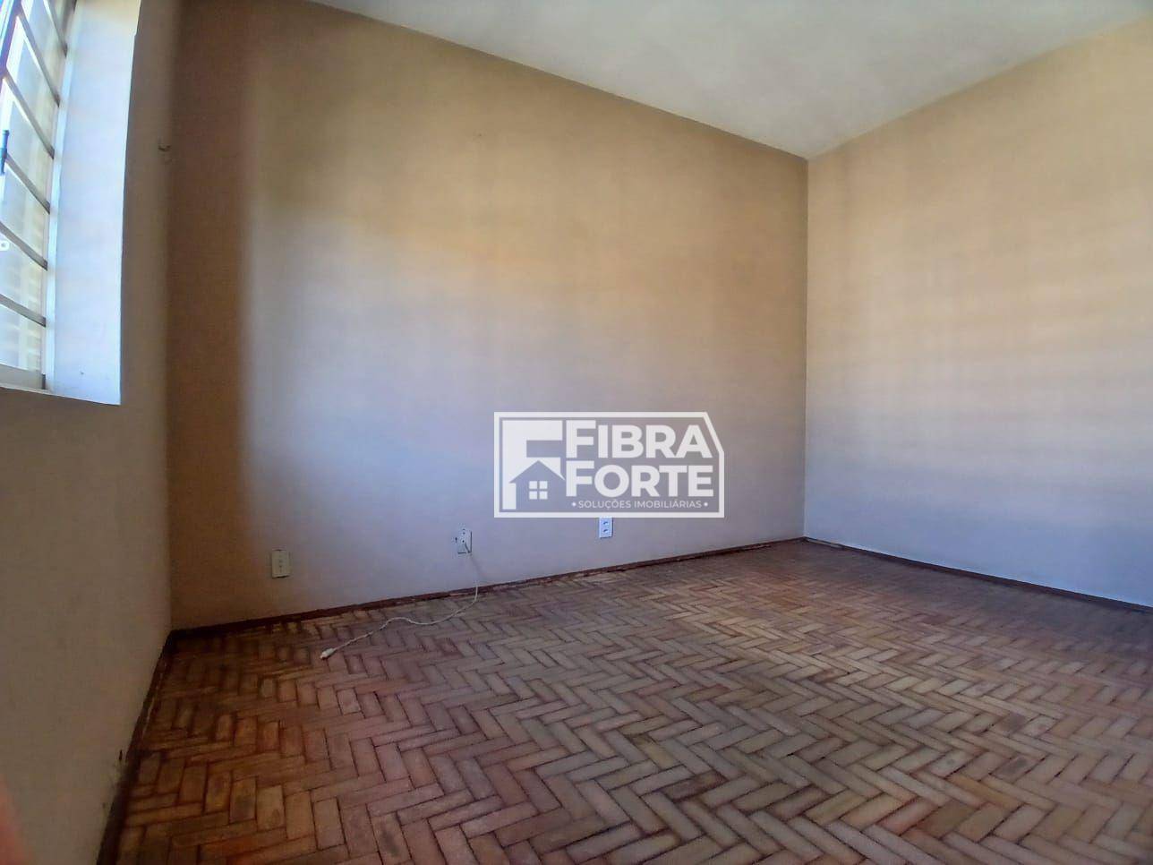 Casa à venda com 3 quartos, 148m² - Foto 7